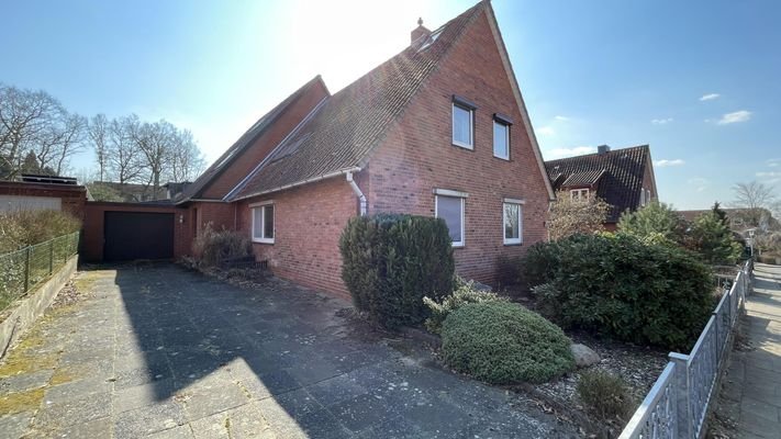 Wohnung im Zweifamilienhaus