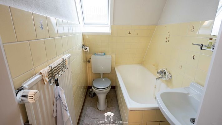 Wannenbad Spitzboden