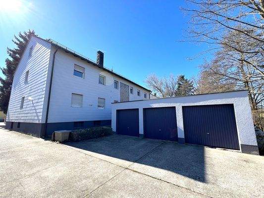 Zugangs- und Zufahrtsfläche