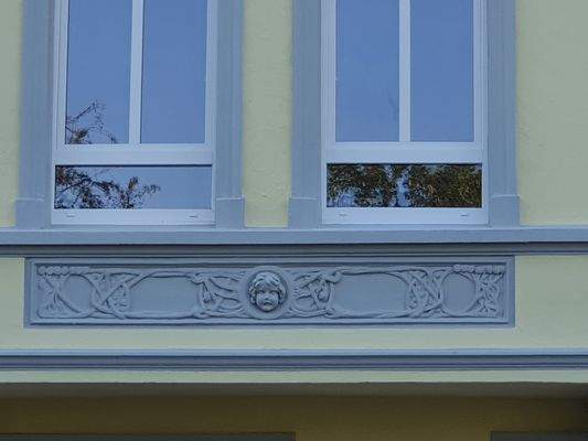 Rheinstraße 194_Vorderfront 7.jpg