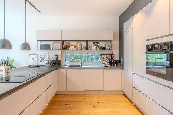 Einbauküche AEG  Geräte