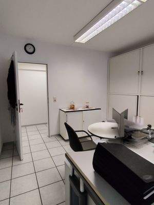 Büro.jpg
