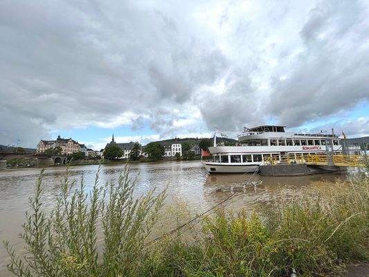 IMG_3053 2(Custom).jpg