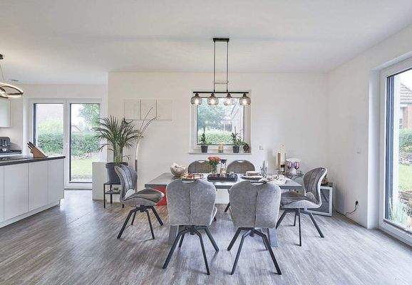 Beispielbild- Essbereich