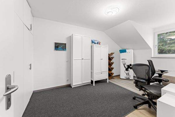 Arbeitszimmer (Wohnung 3)
