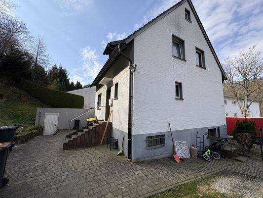 Seiten- und Rückansicht