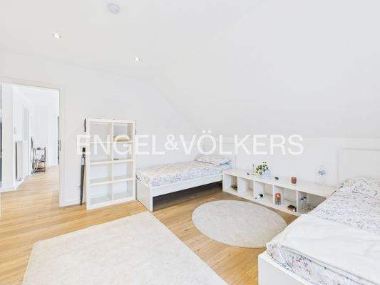 Kinder-/Gästezimmer