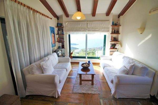 Luxuriöse Villa mit atemberaubendem Panoramablick