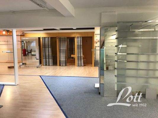 Nutz- und Lagerfläche