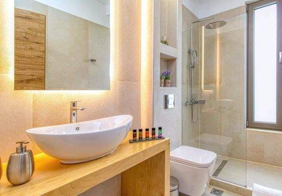 Kreta, Maleme: Komplex mit 3 Wohneinheiten zu verkaufen