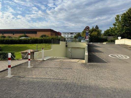 Zufahrt zur Tiefgarage