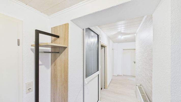 CAM03143G0-PR0197-STILL009