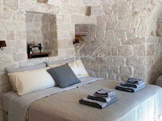 Valle d´Itria – wunderschöne Villa mit Trullo und Pool