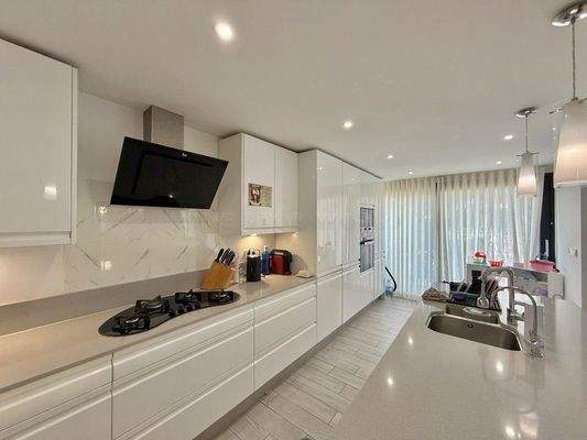 WhatsApp Image 2025-03-04 at 11.50.09-2