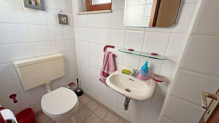 Gäste-WC Erdgeschoss