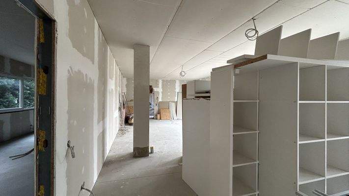 Großraumbüro EG vorderes Haus