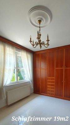 Schlafzimmer EG 19m2