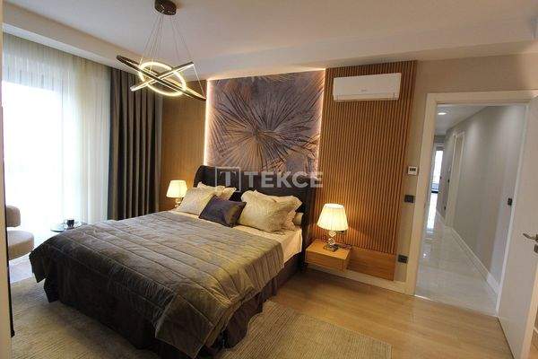 Spacious Apartments 100 Meters to Metro Station in Bağcılar