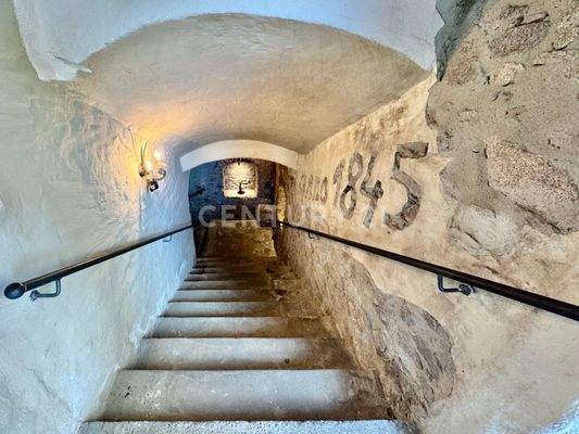 Eingang zum Weinkeller