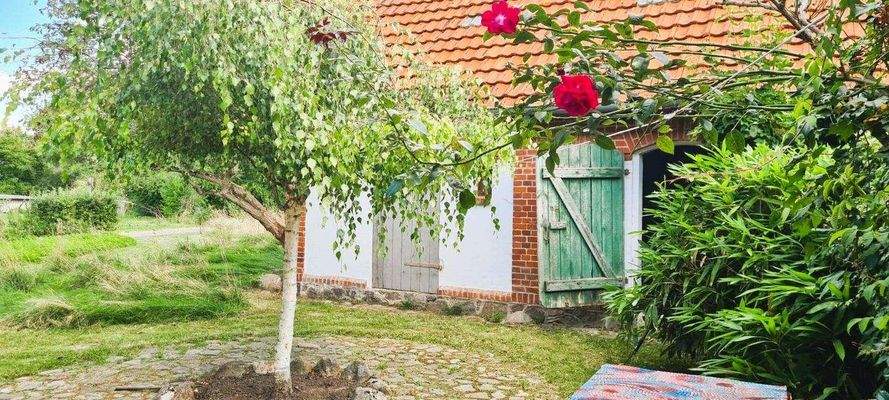 mit Nebengebäude als Ausbaureserve.jpg