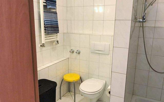 11 Ferienwohnung in Stuttgart Vaihingen und Wohnen auf Zeit 2.jpeg