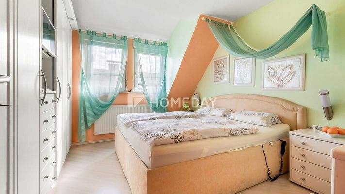 1. OG Elternschlafzimmer 1