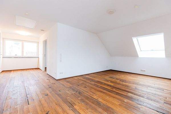 Wohnbereich Dachgeschoss_Ansicht1