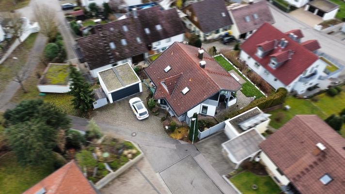 Ansicht Einfahrt Garage