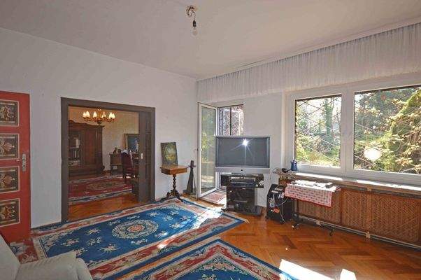 Wohnzimmer im Erdgeschoss 