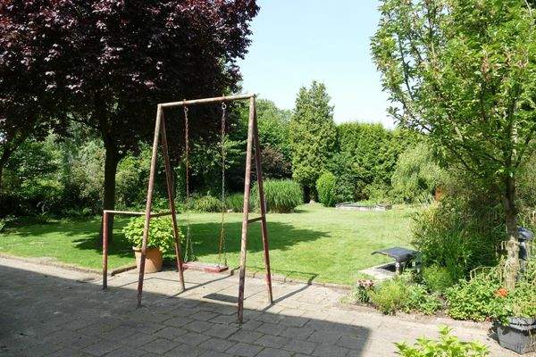 Garten hinter dem Haus