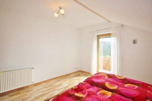 Schlafzimmer (OG)