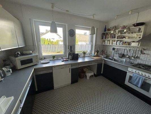 Küche Erdgeschoss links
