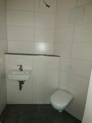 Besucher- oder Patienten-WC