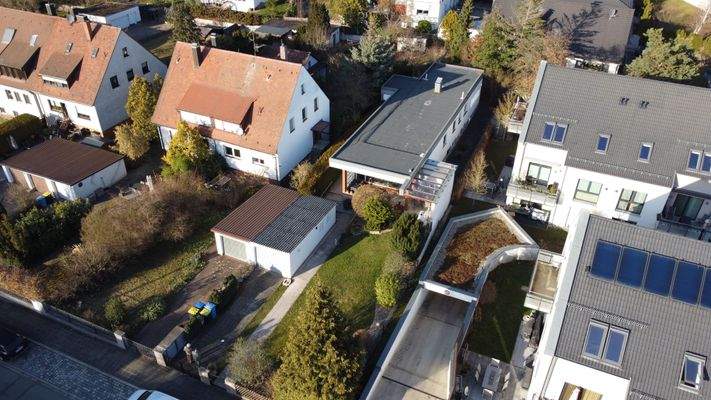 Drohnenbild vorne seitlich.JPG