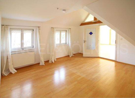 Weiteres Zimmer im Dachgeschoss