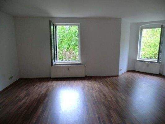 Zimmer 2 der unteren Wohnung.JPG