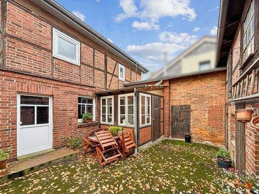 Eingang und Innenhof