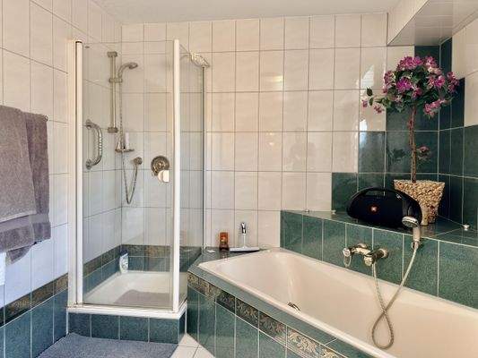 Vollbad im Obergeschoss