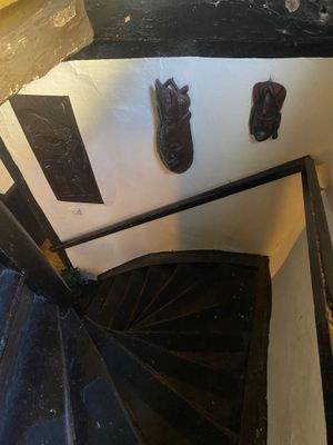 Treppe ins Obergeschoss