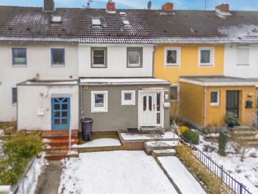 Vorderseite mit Anbau