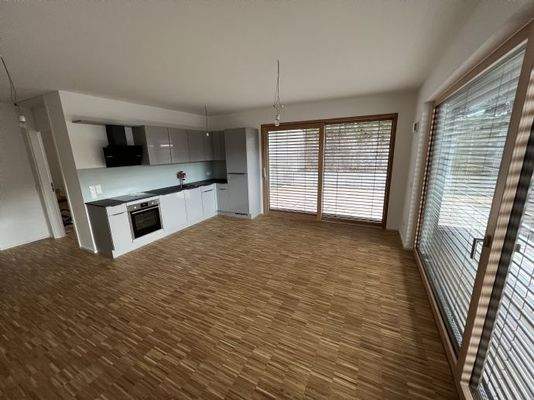 Wohnraum, Ausgang z. Terrasse