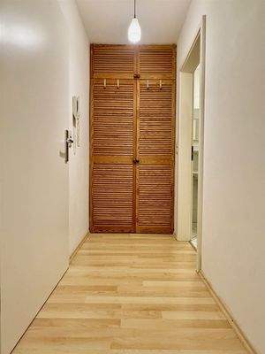 Flur mit Abstellmöglichkeit