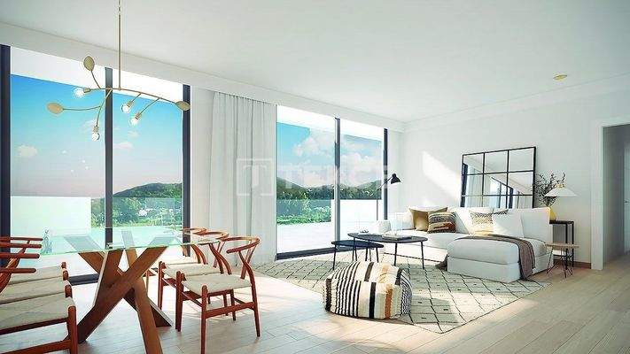 Spacious Real Estate with Sea View in Mijas Costa