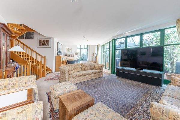 Großzügiger Wohnbereich