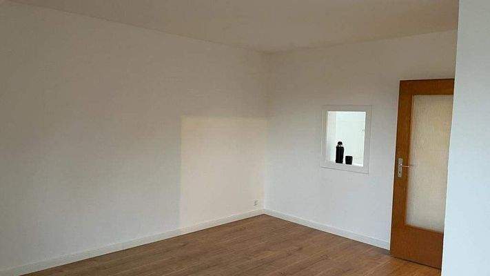 Durchreiche zur Küche