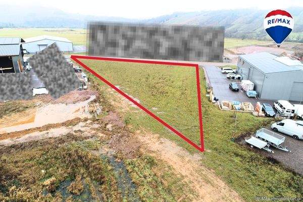 RE/MAX Immobilien DeLux Grundstück zu verkaufen in Saarburg