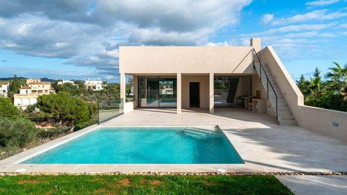 Portocolom Mallorca Villa zu verkaufen Front BHHS-BAL-1075