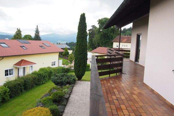 1. OG - Balkon Süd-Ost Ansicht 2 vom Abstellraum