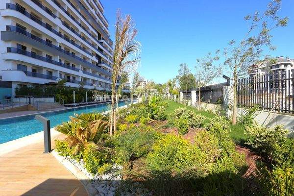 Luxury Real Estate in a Complex Close to Airport in Antalya