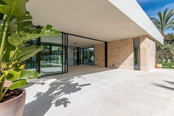 Claire Martin Lluna 23-37.JPG